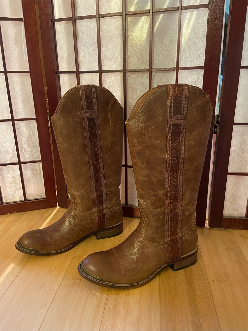 Spirit leather boots